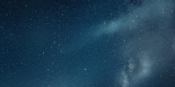 我想仰望星空是哪首歌的歌词？